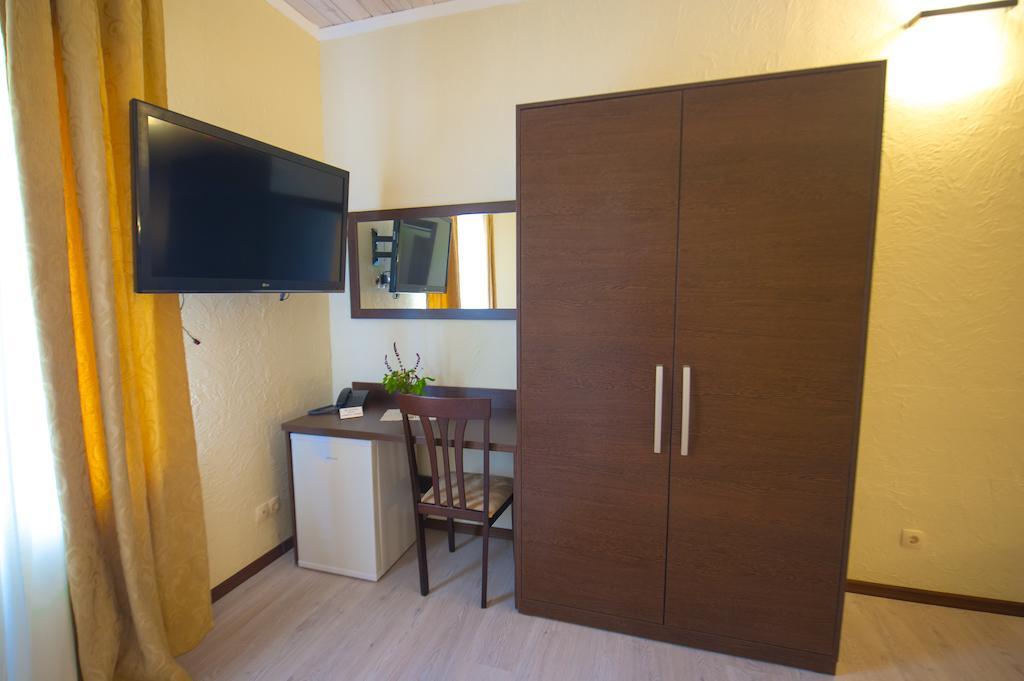 Prince Trubetskoi Winery Hotel Nova Kakhovka Phòng bức ảnh